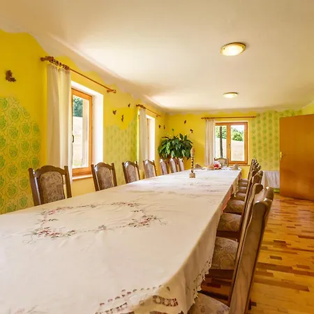 Alloggio per agriturismo Natura Planinca